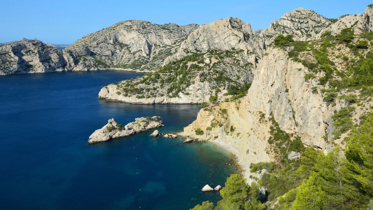 Location de kayak de mer à Marseille, au départ des calanques